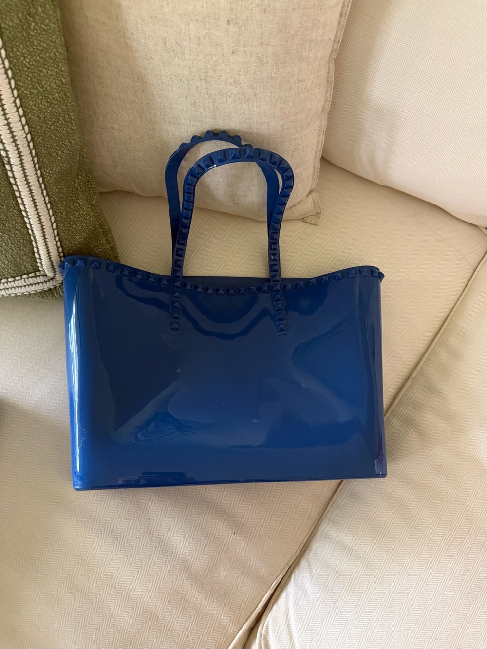 Carmen Sol Jelly Tote Bag: Vibrant Blue Tote Bag - Picture 2 of 3